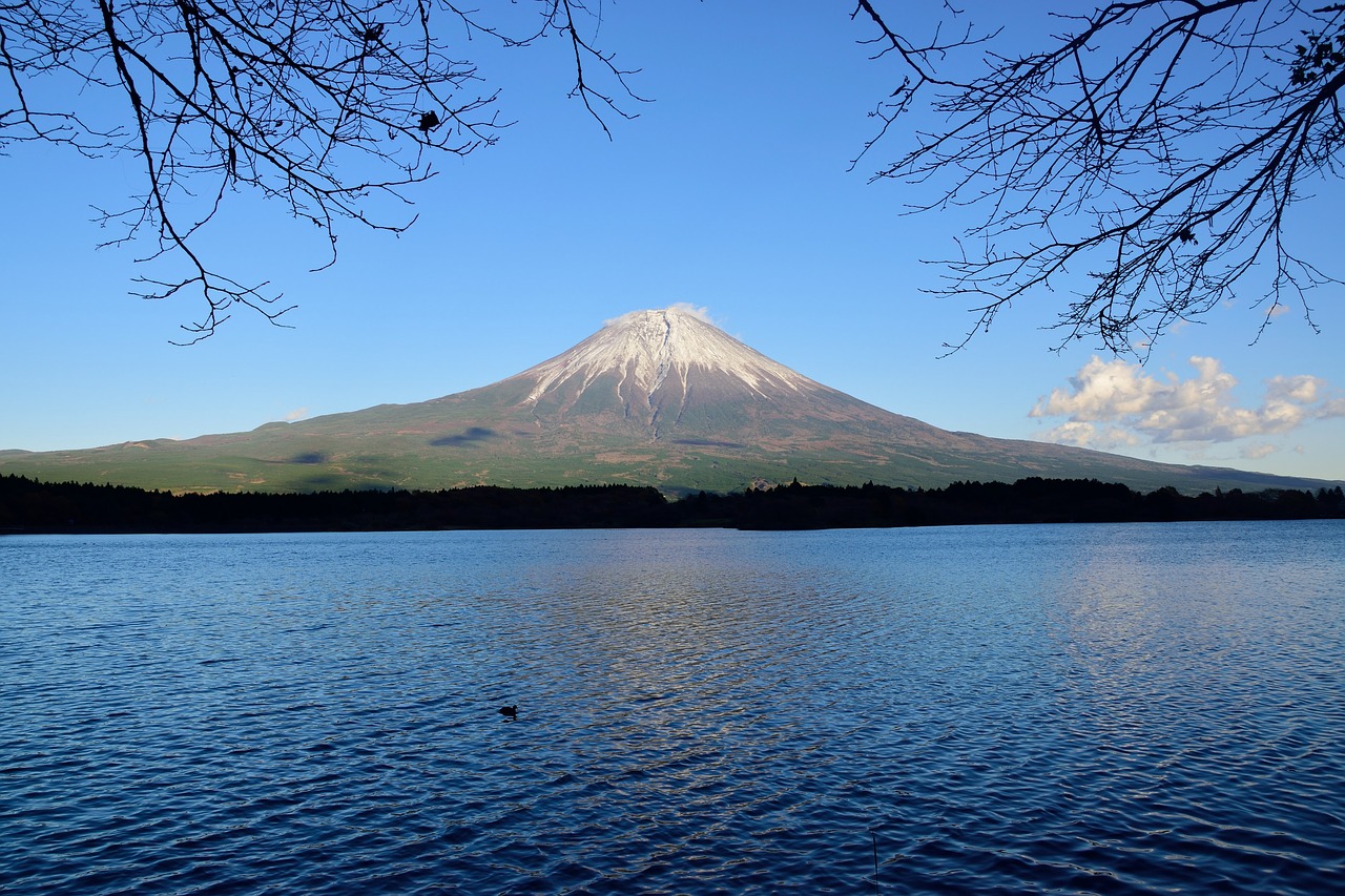 mountain  japan  hills free photo