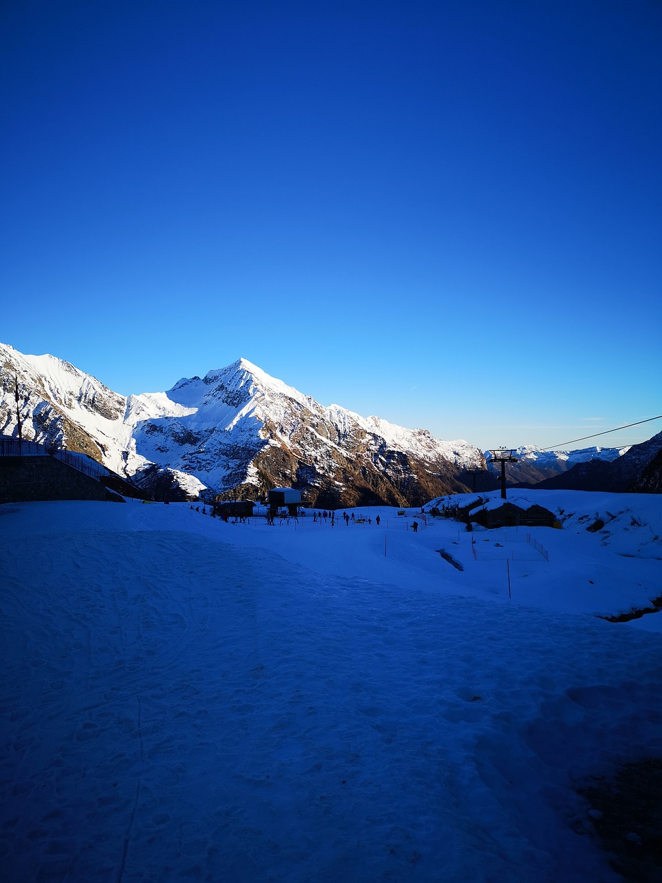 mountain  snow  piemonte free photo