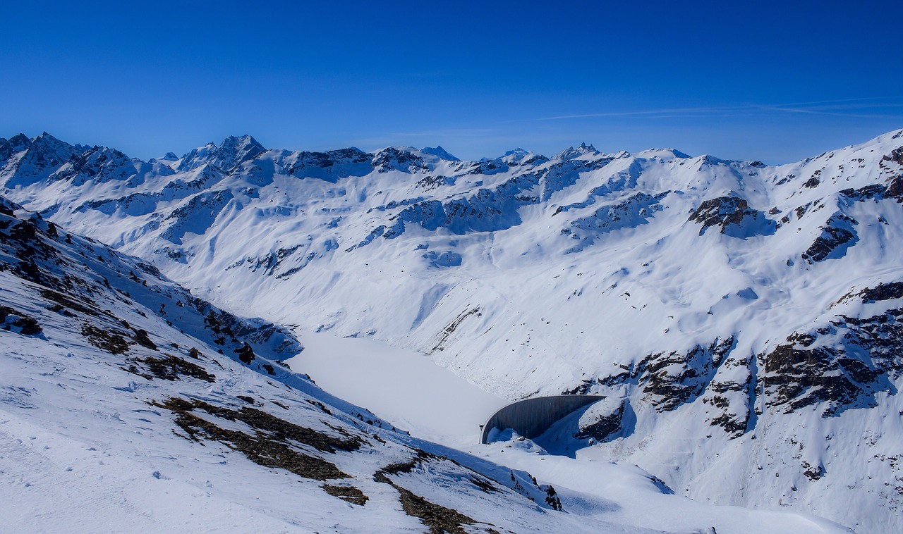 mountain  snow  winter free photo