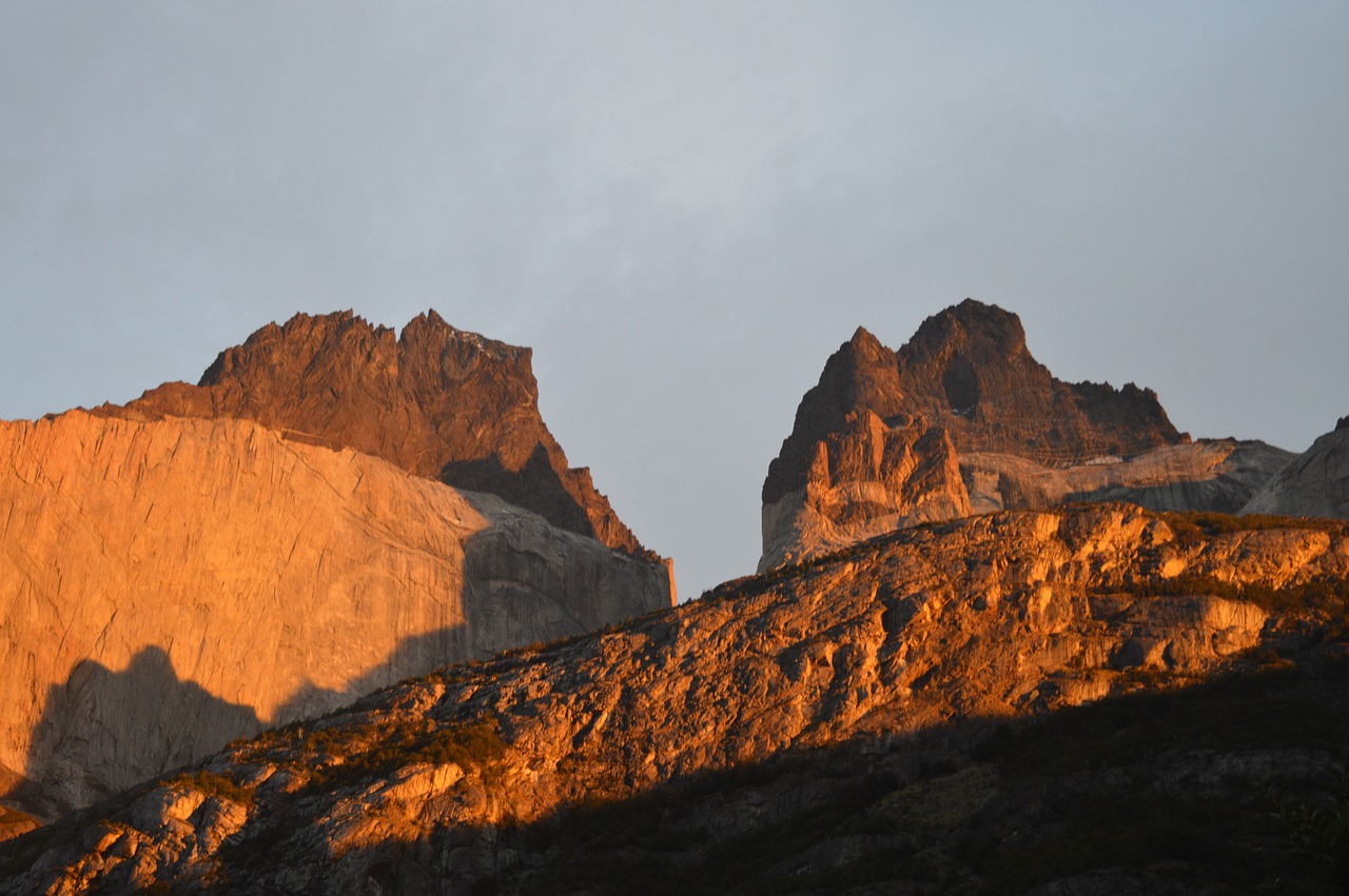 mountain  nature  outdoor free photo