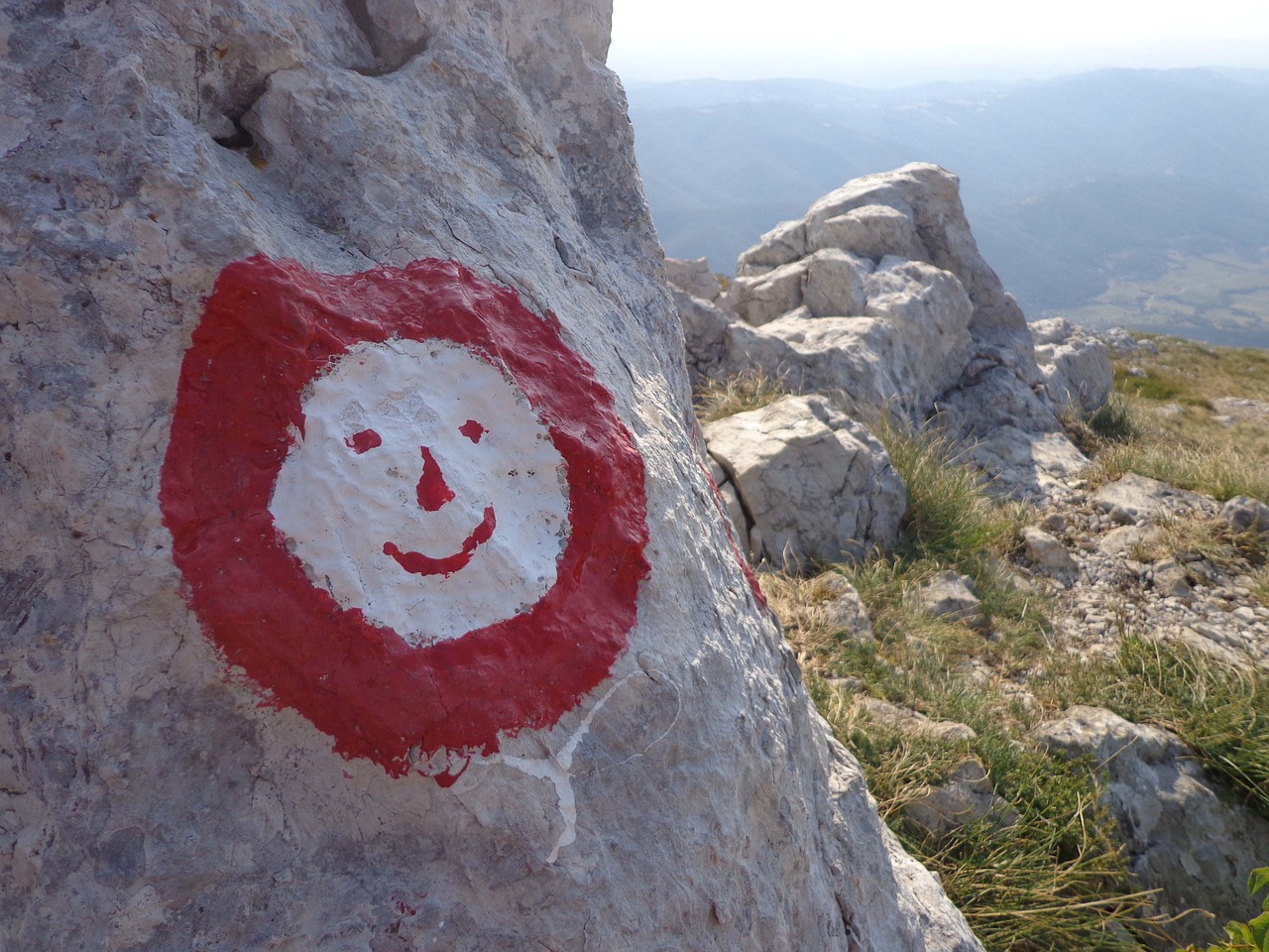 mountain sign waymark free photo