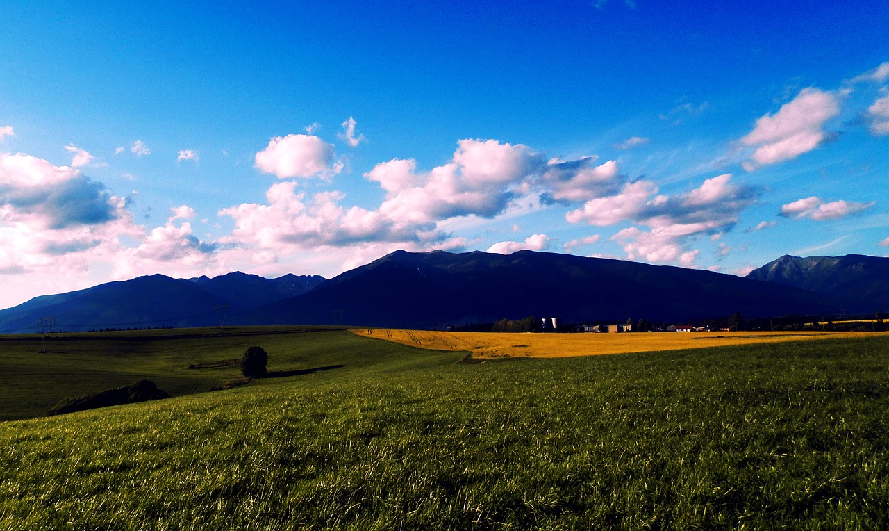 mountain heaven country free photo