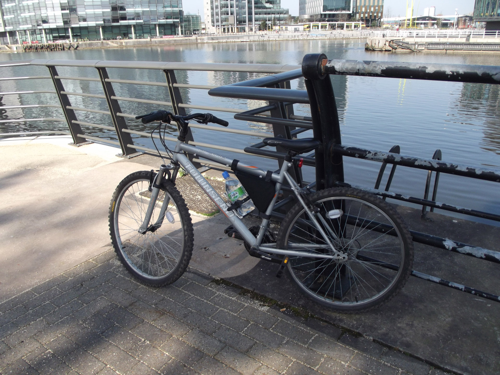 bike mountain bike salford quays free photo