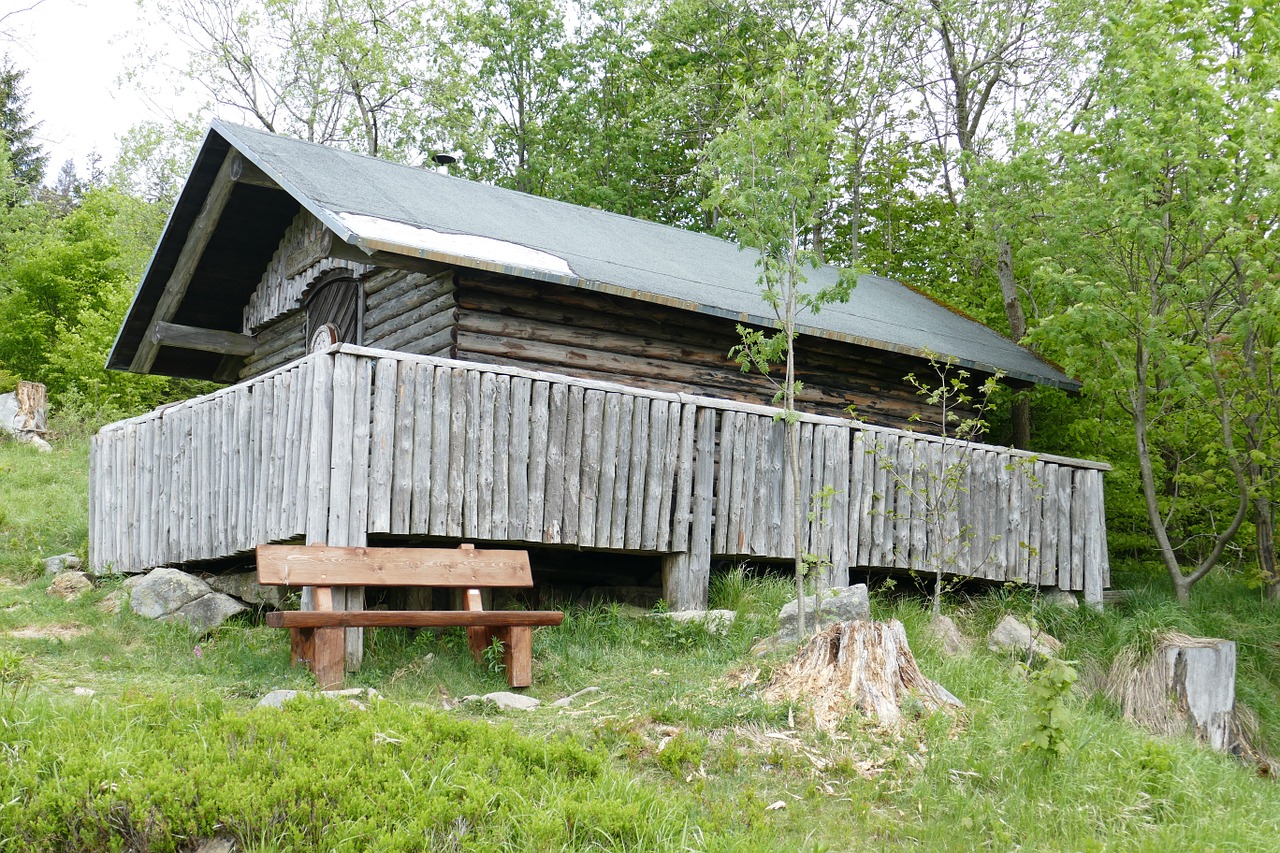 mountain hut wood old free photo