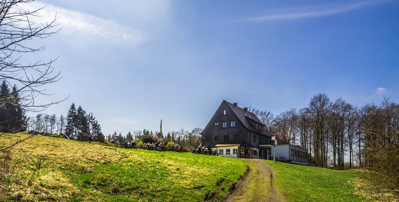 mountain hut  house  hut free photo