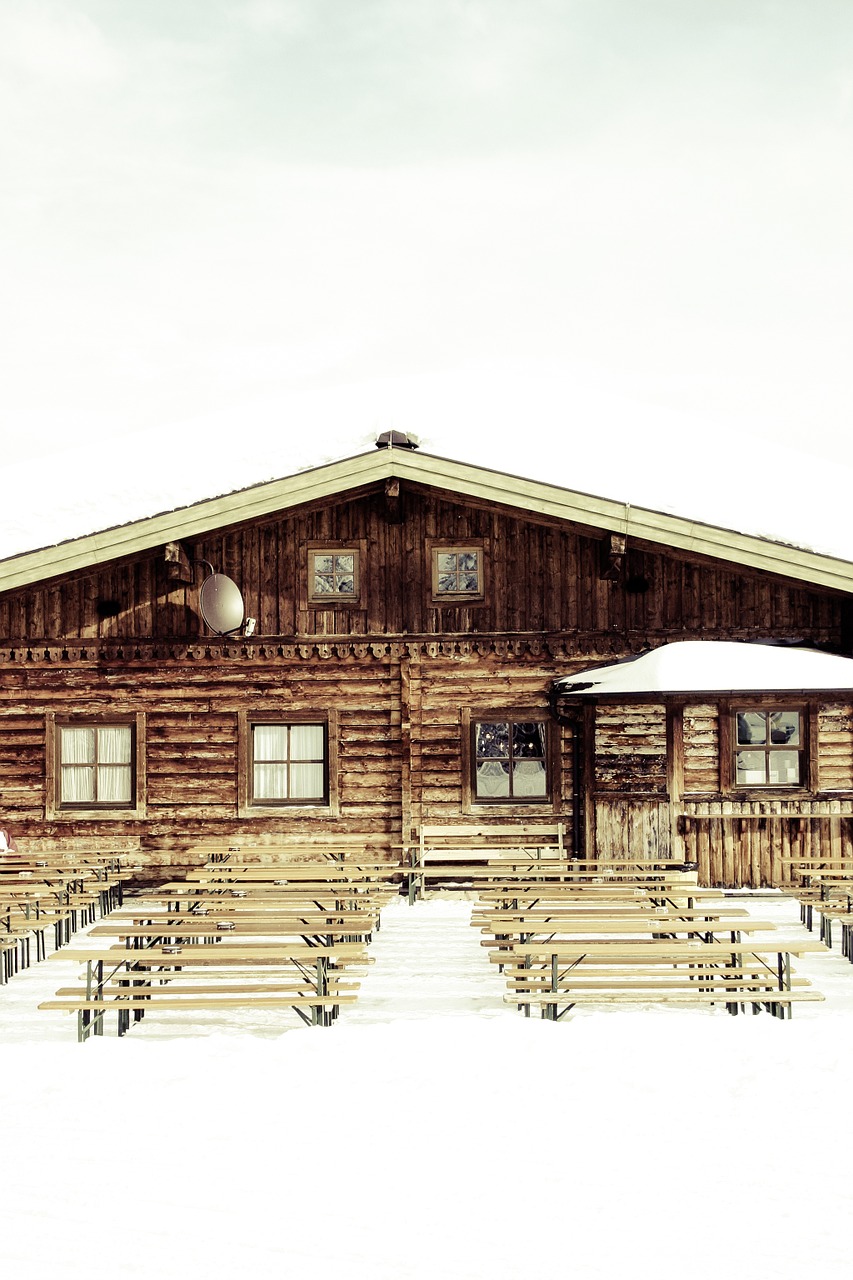 mountain hut alpine hut austria free photo