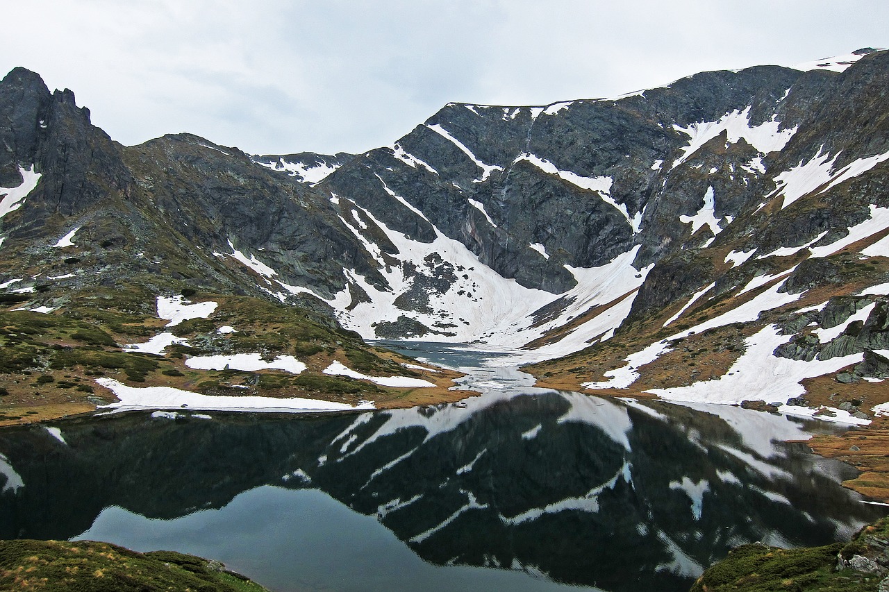 mountain lake snow spring free photo