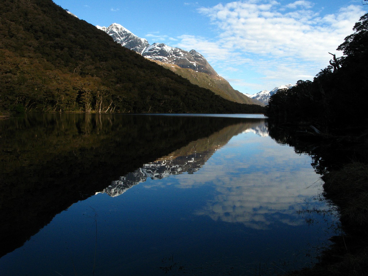 mountain lake scenery scenic free photo