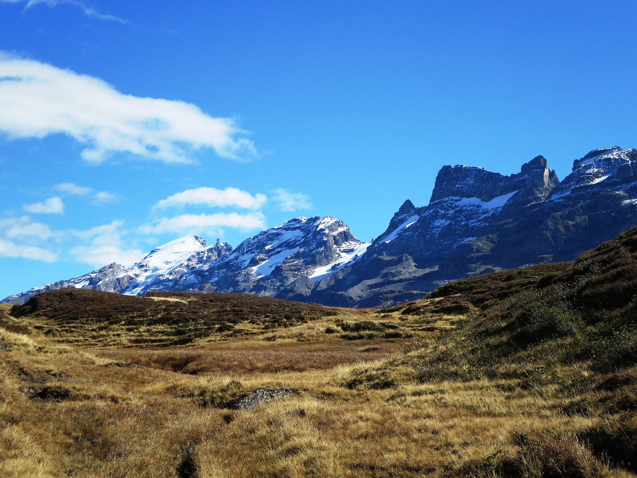 mountain panorama switzerland mountain landscape free photo