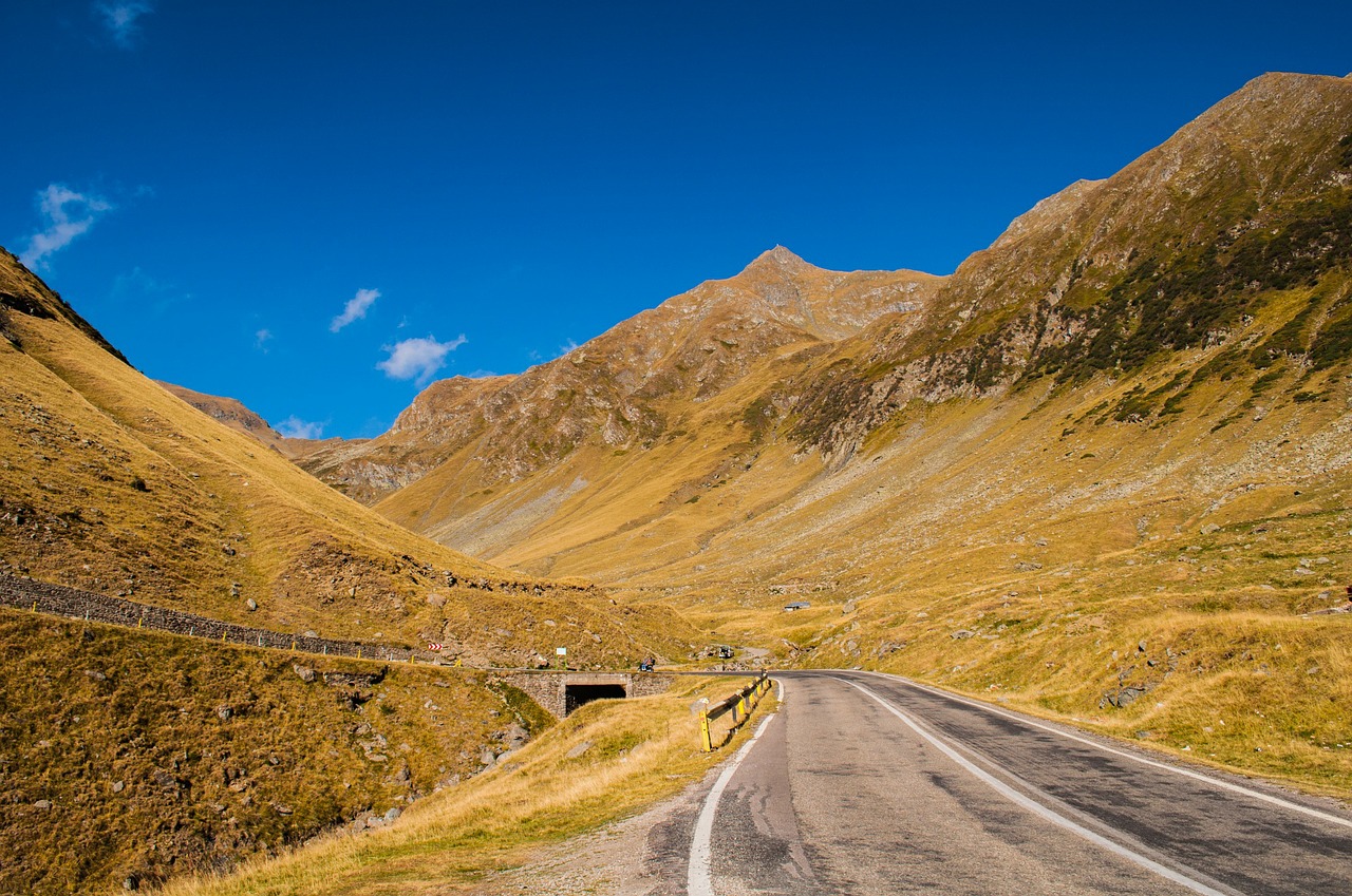 mountain pass road serpentine free photo