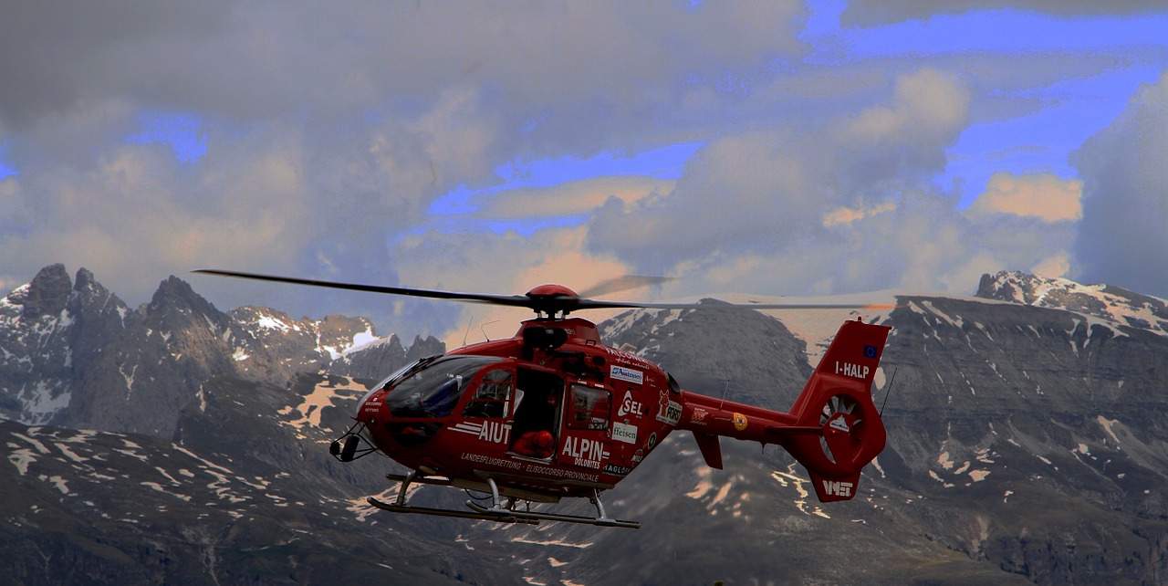mountain rescue rescue helicopter mountain rescue service free photo