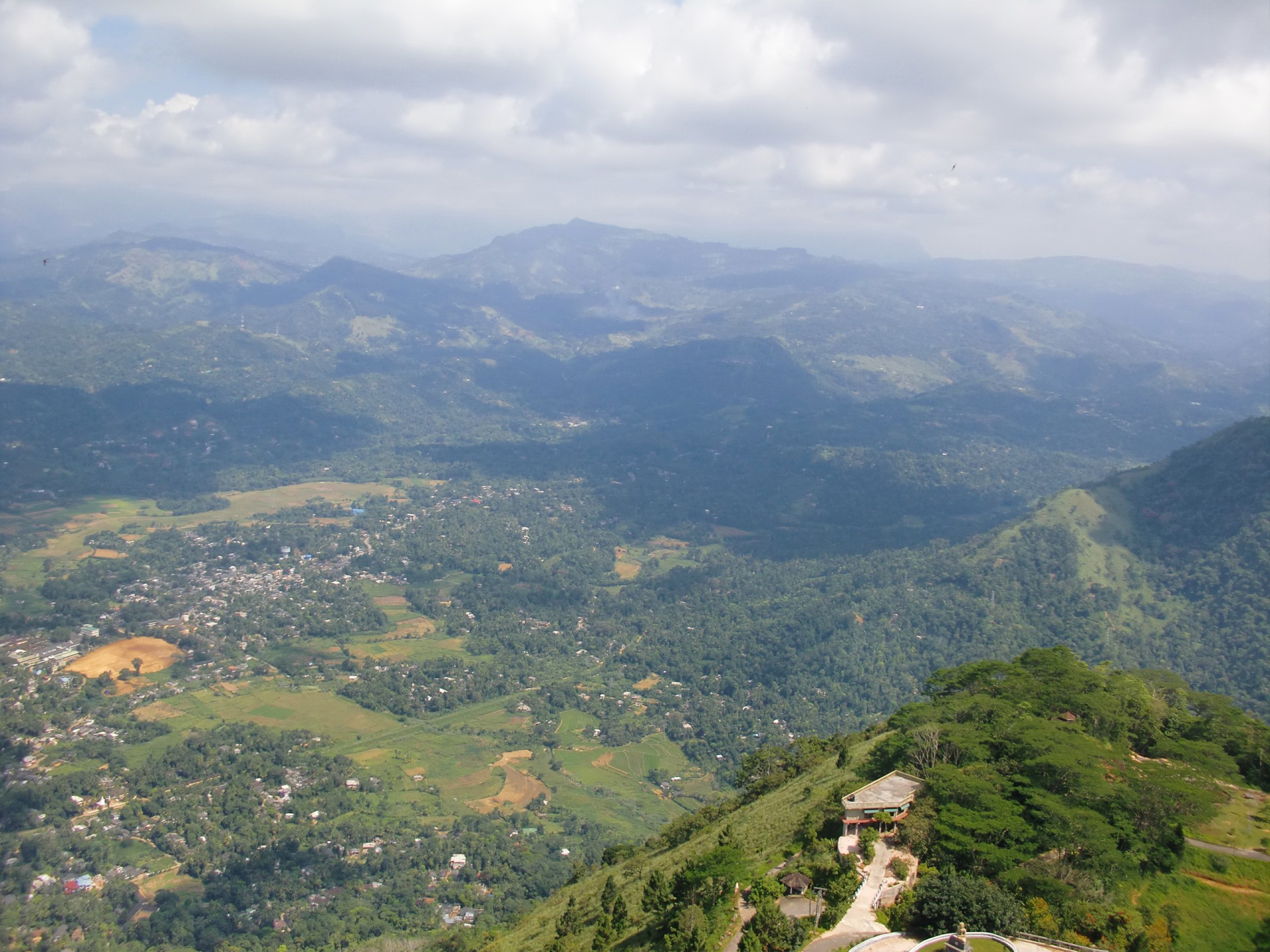 sri lanka mountain ambuluawa free photo