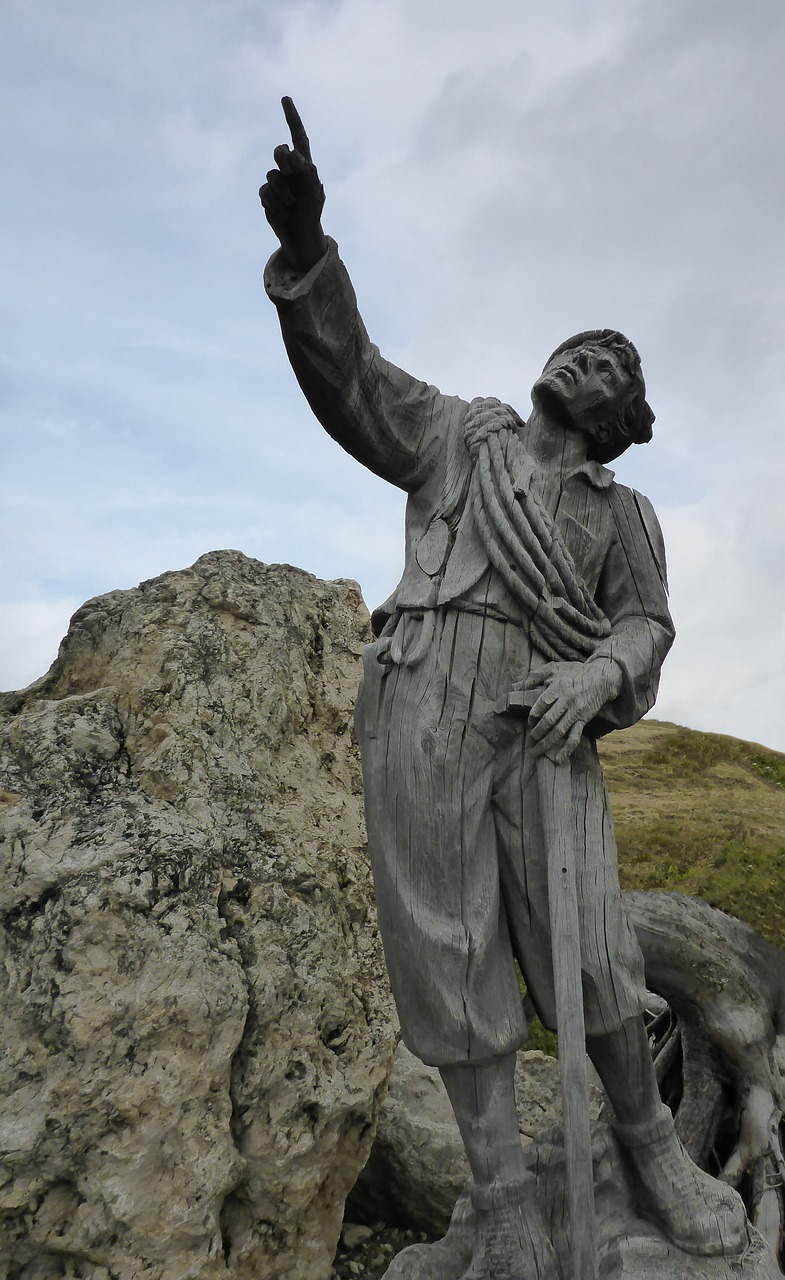 mountaineer dolomites sculpture free photo