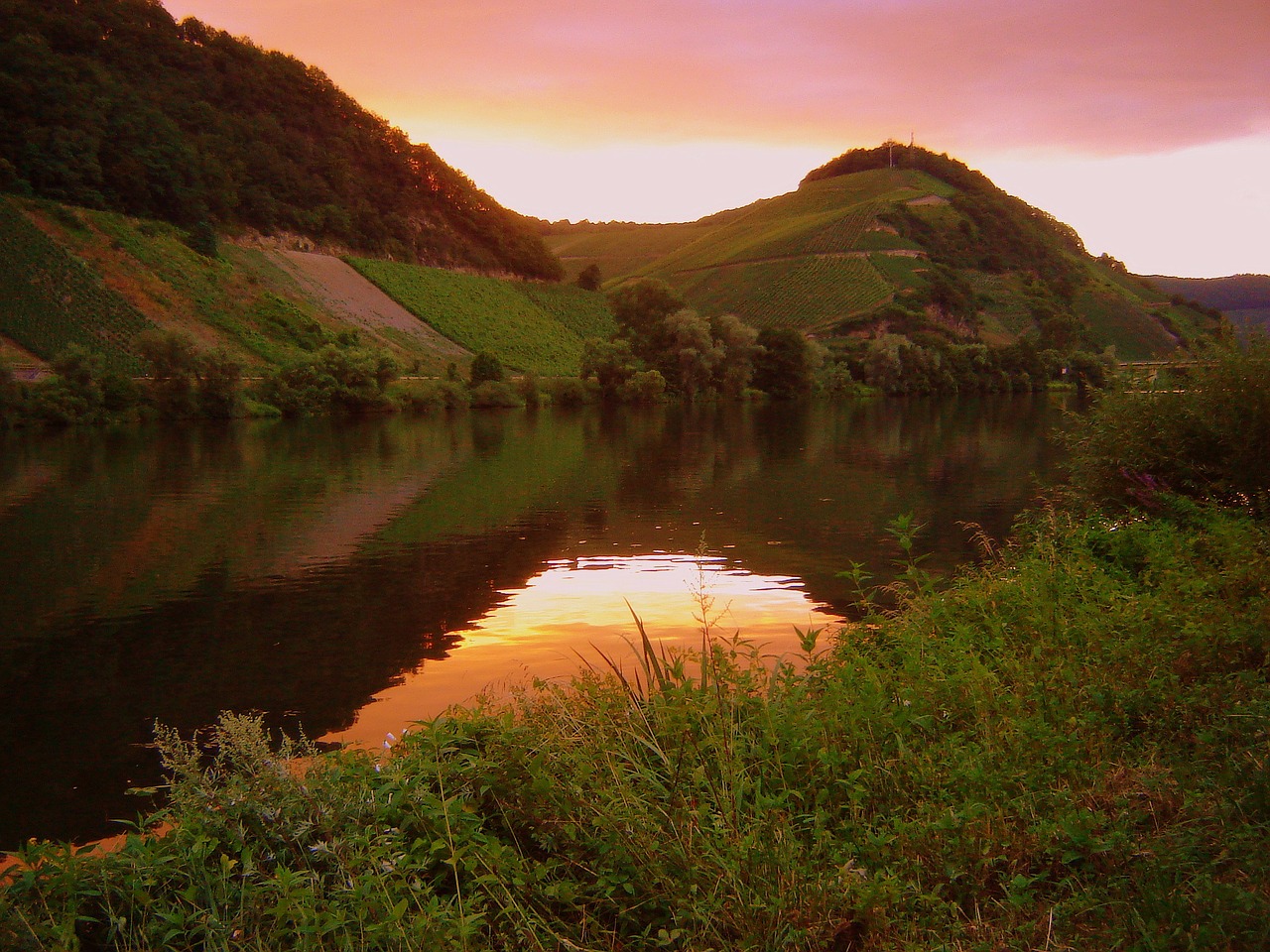 mountains moselle water free photo