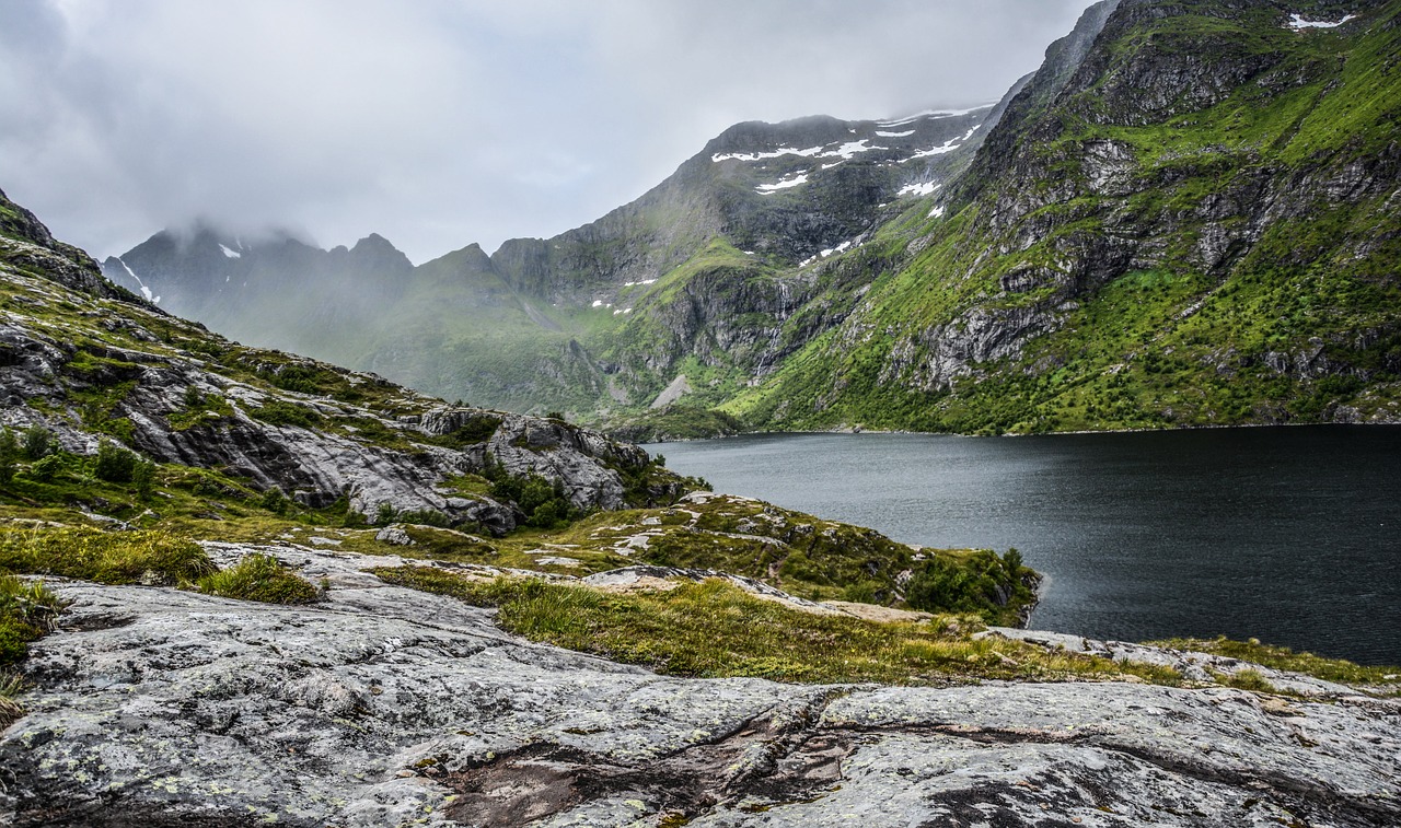 mountains landscape nature free photo