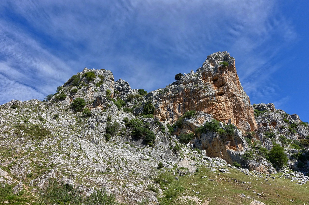 mountains scenery landscape free photo