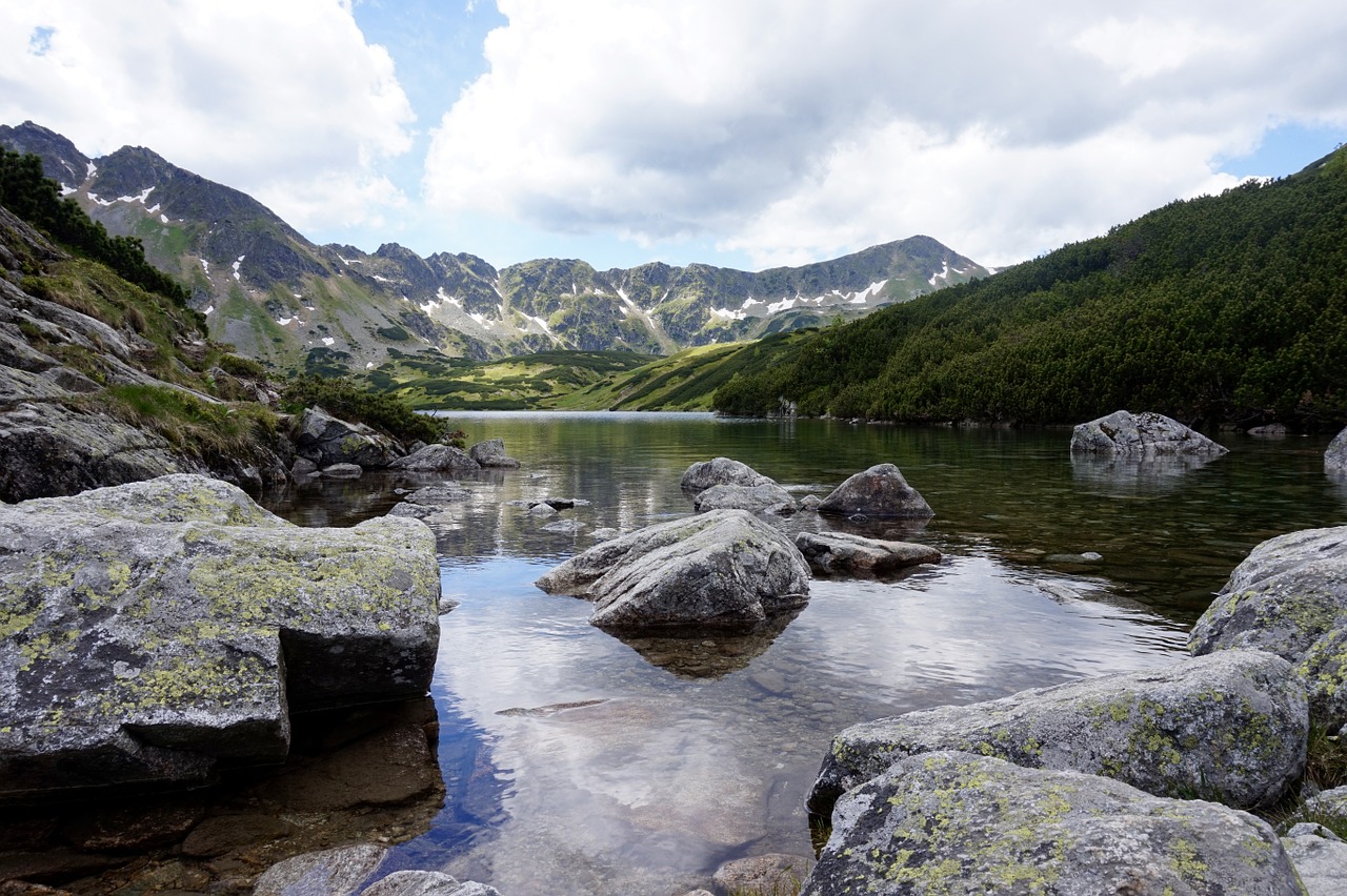 mountains the valley of the pond free photo