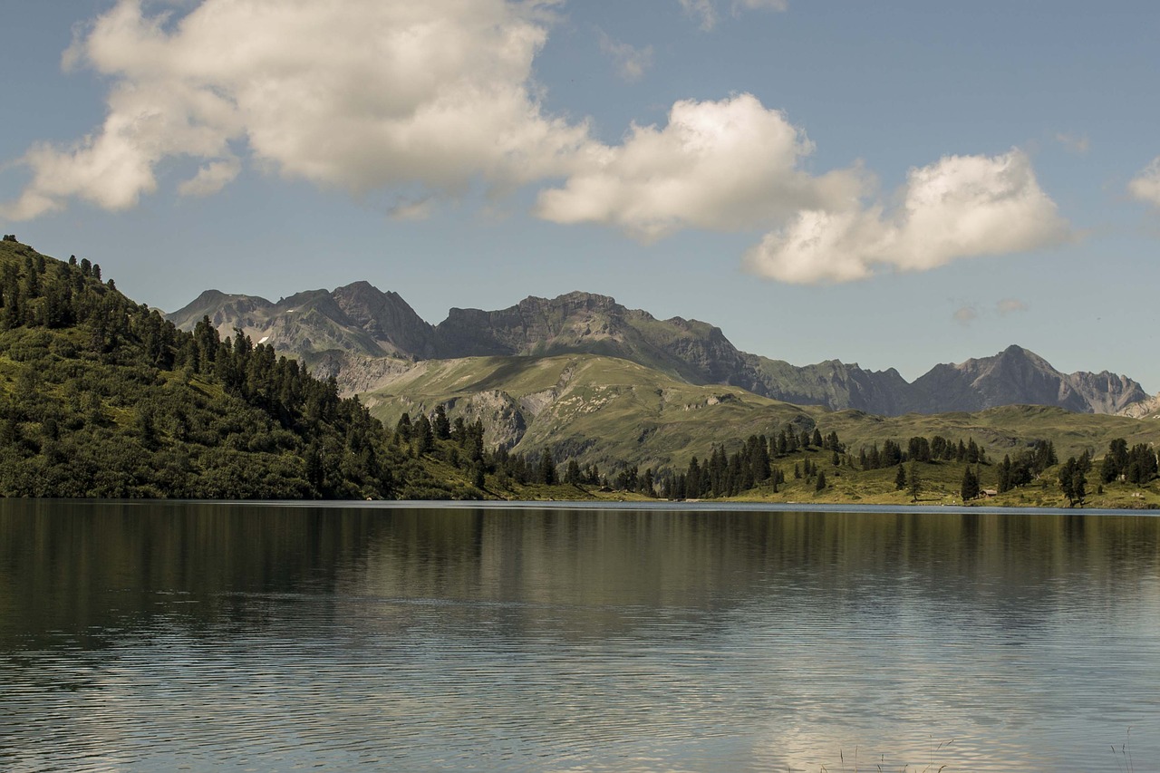 mountains switzerland lake free photo