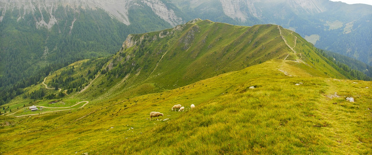 mountains goldeck carinthia free photo