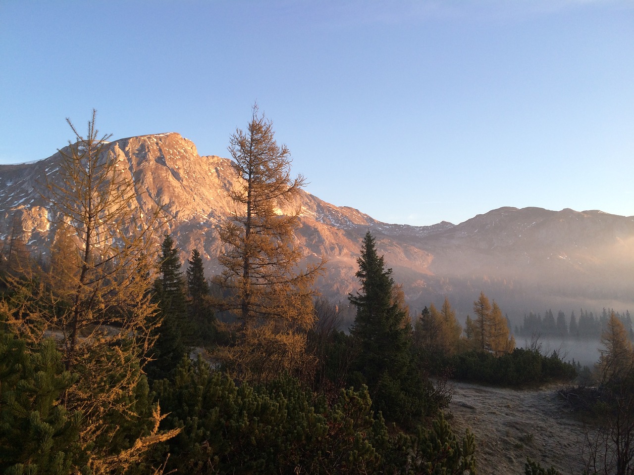 mountains autumn morgenstimmung free photo