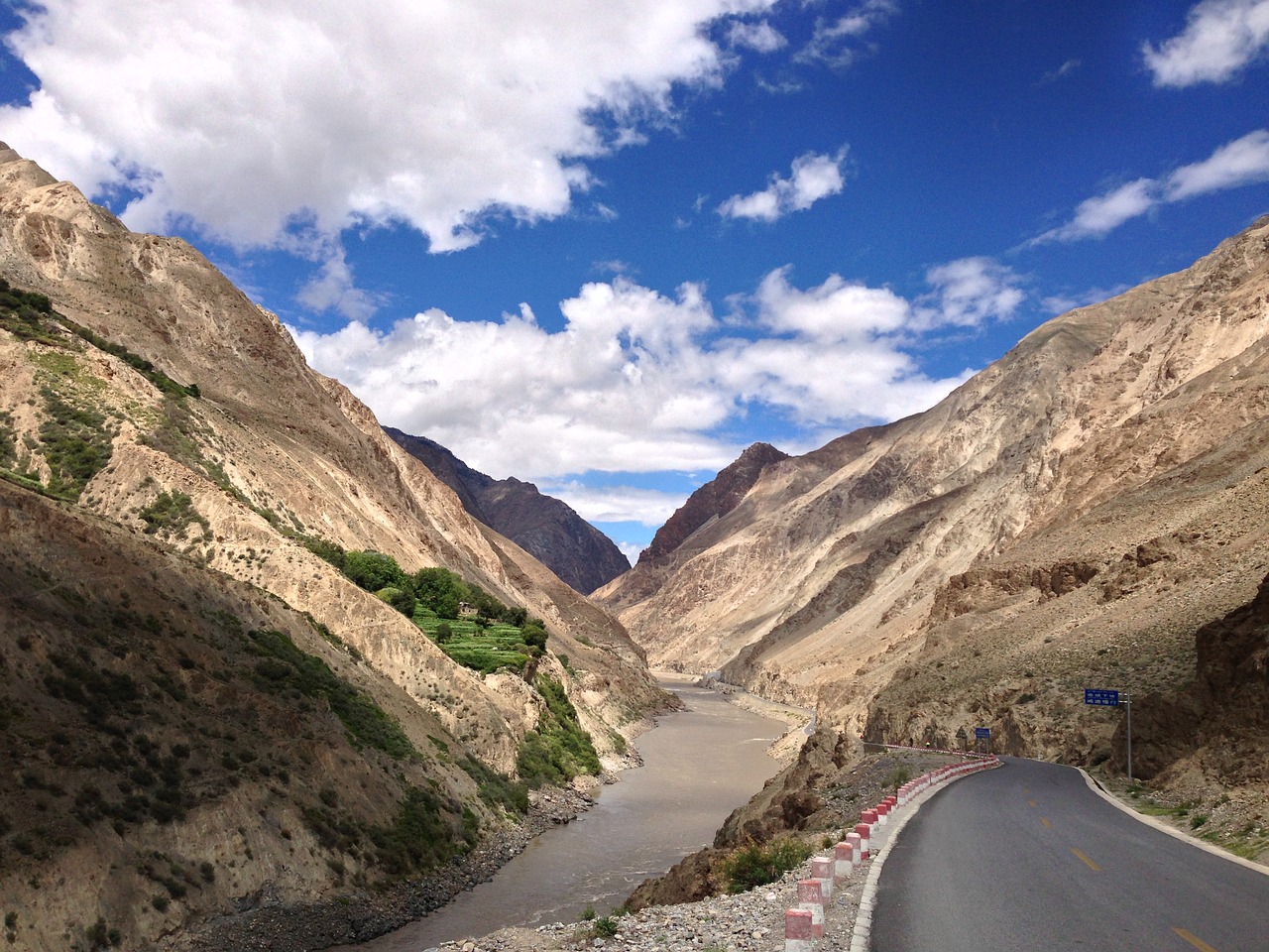 mountains blue sky white cloud free photo