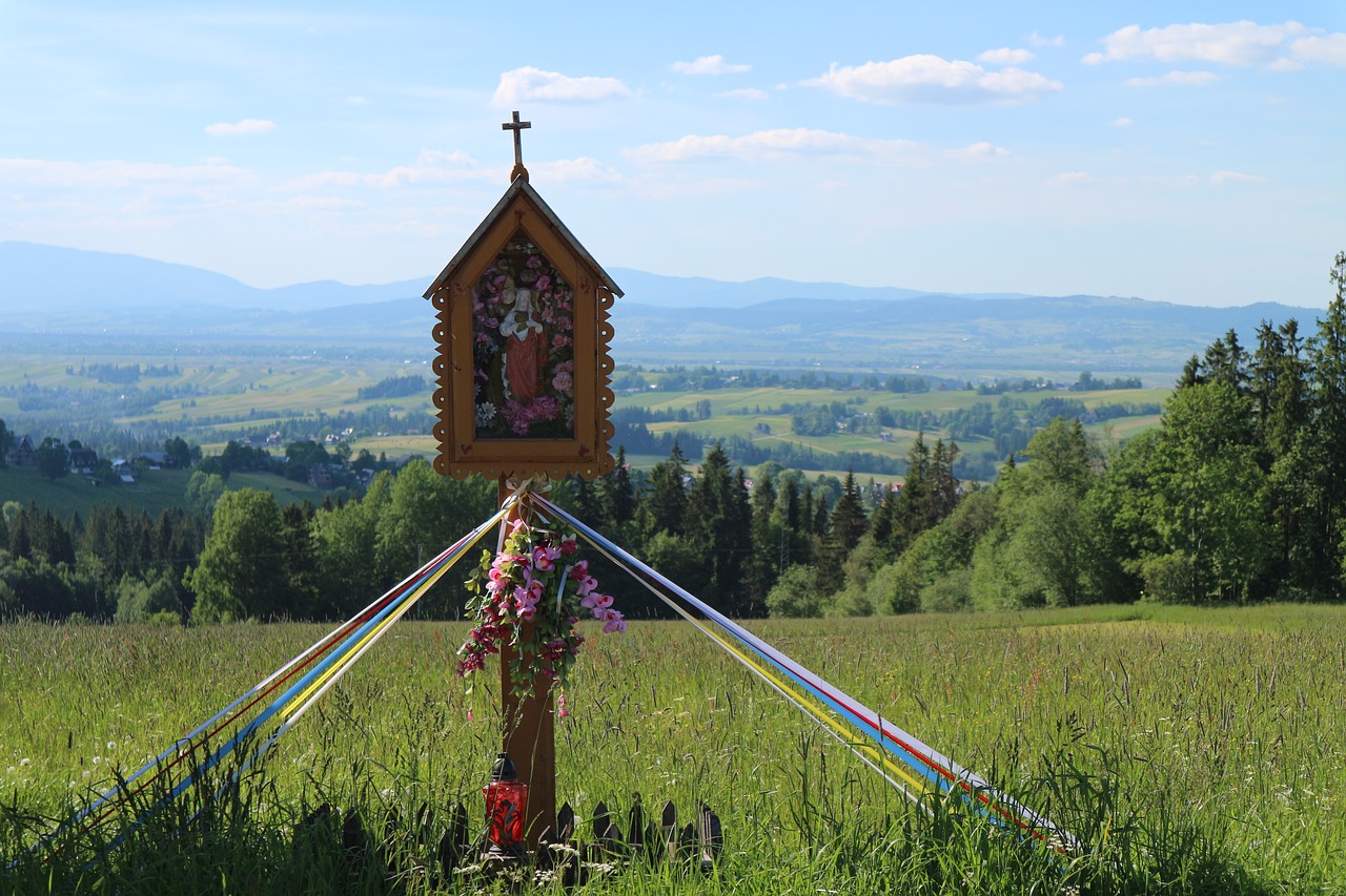 mountains tatry chapel free photo