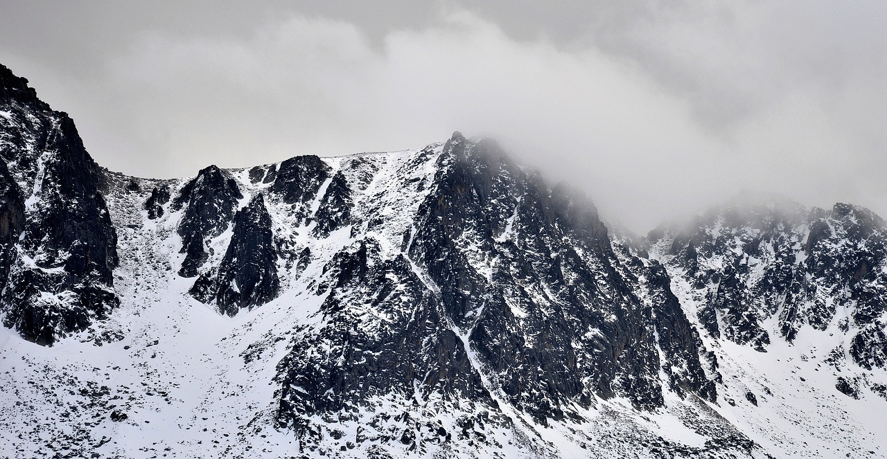 mountains scenery landscape free photo