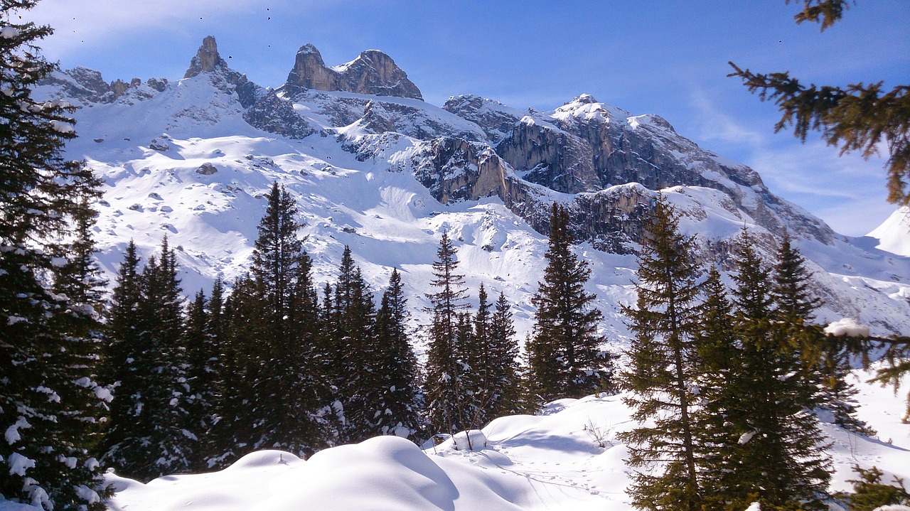 mountains 3-towers snow free photo