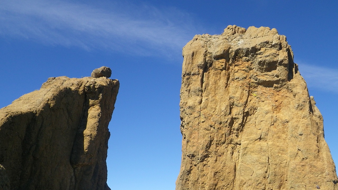 mountains rocks sky free photo