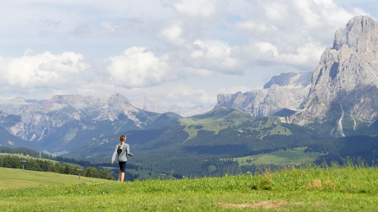 mountains child alm free photo