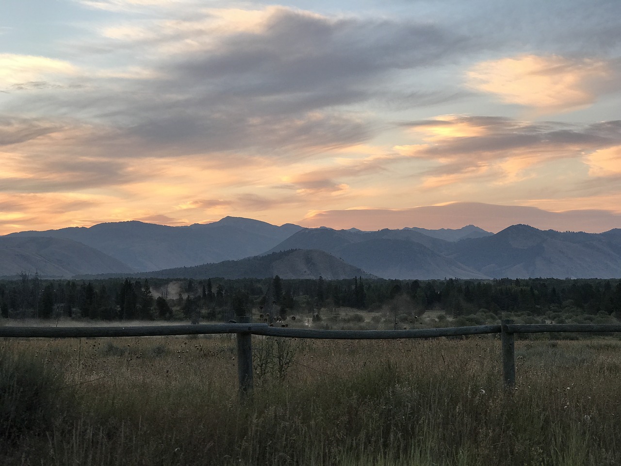 mountains country sky free photo