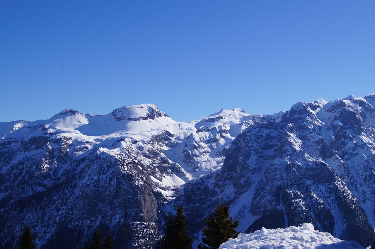 mountains winter italy free photo