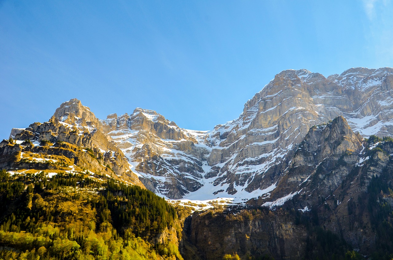 mountains  lake klöntal  vrenelisgärtli free photo