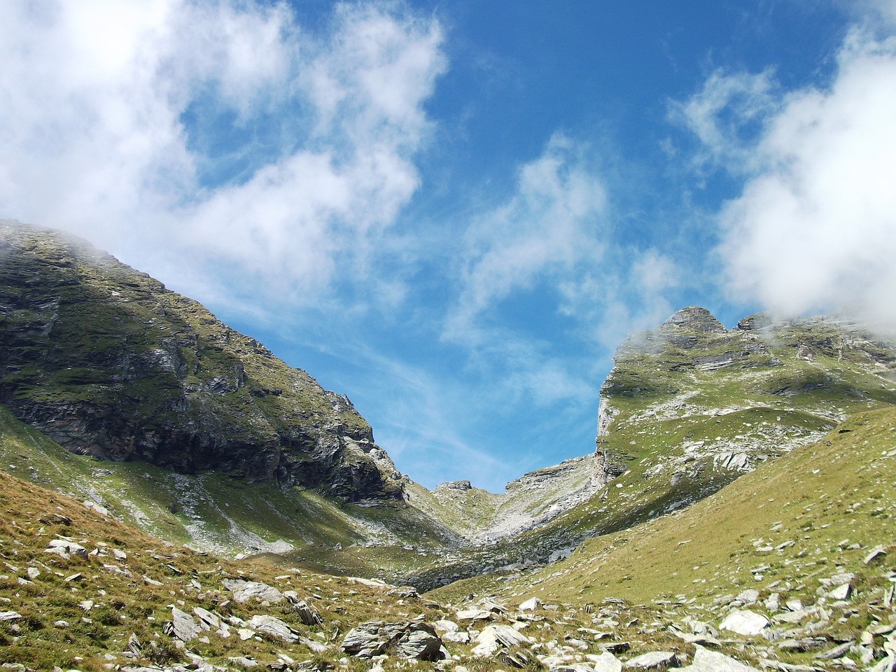 mountains  alpine  imposing free photo