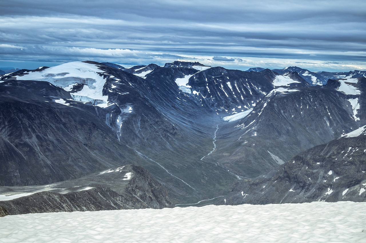 mountains  hiking  top free photo