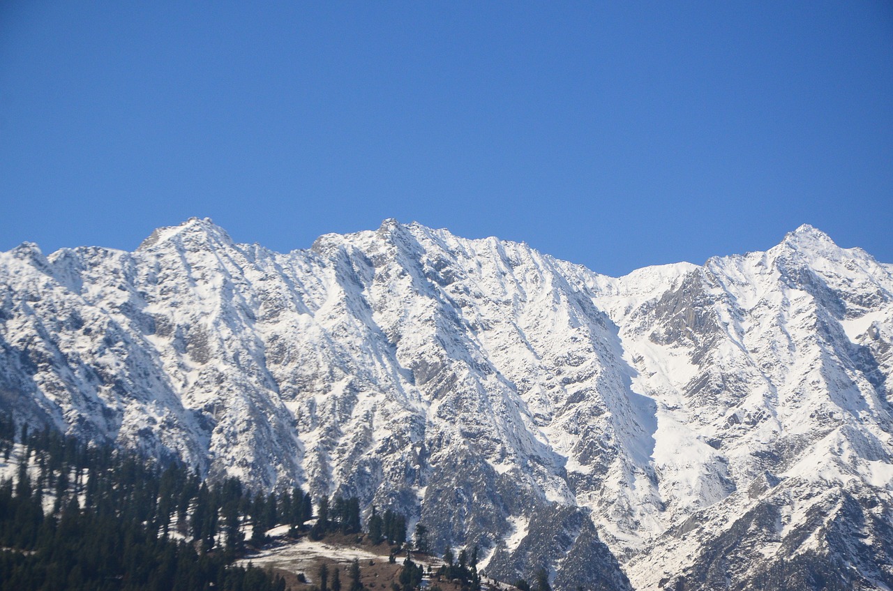 mountains  snow  winter free photo