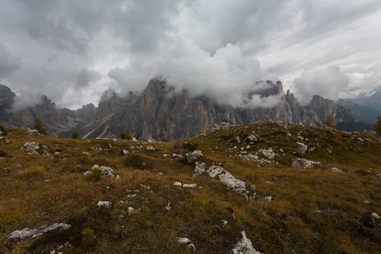 mountains  trentino  dolomites free photo