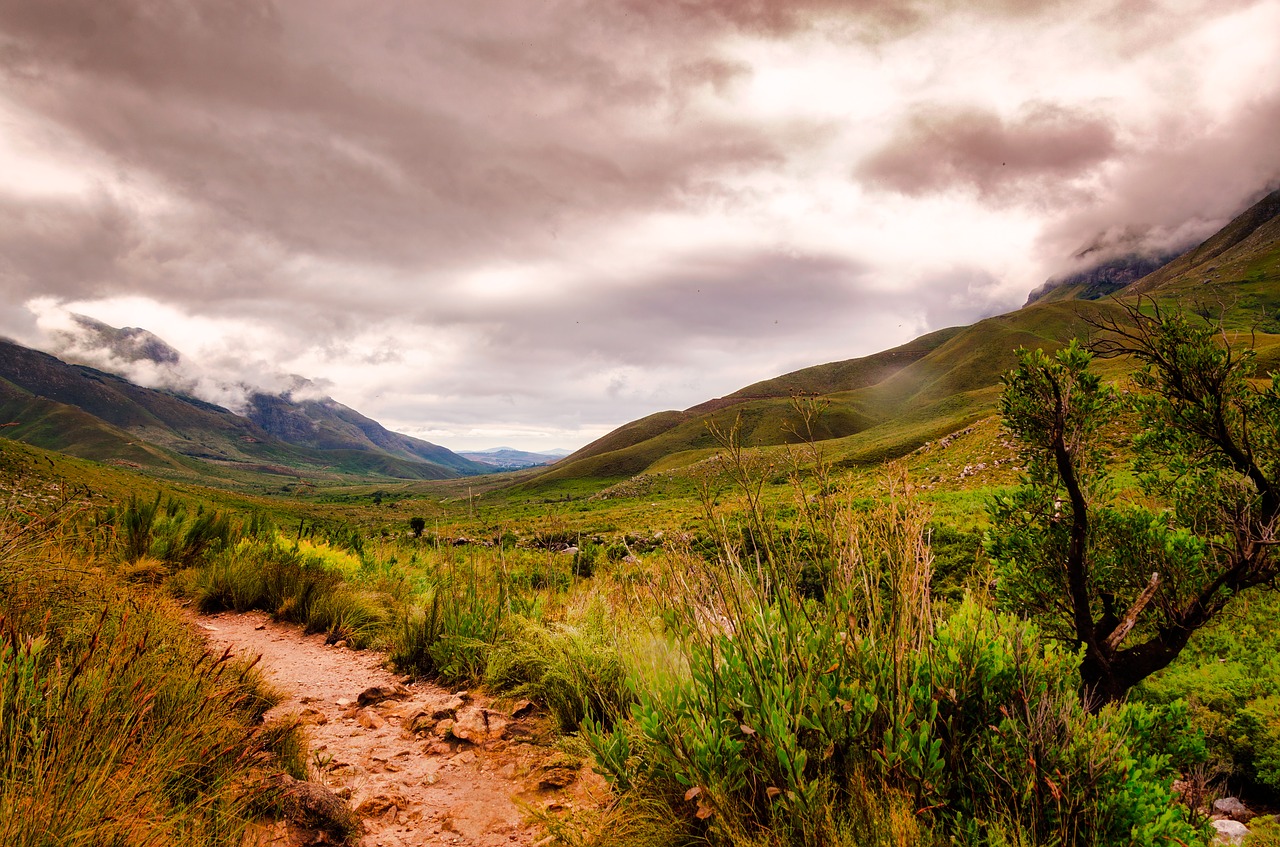 mountains  hiking  sky free photo