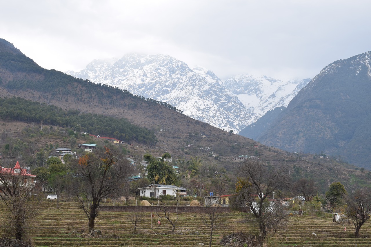 mountains  clouds  snow free photo