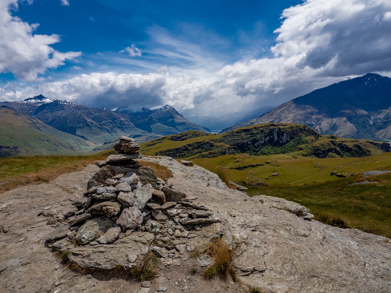 mountains  new zealand  landscape free photo