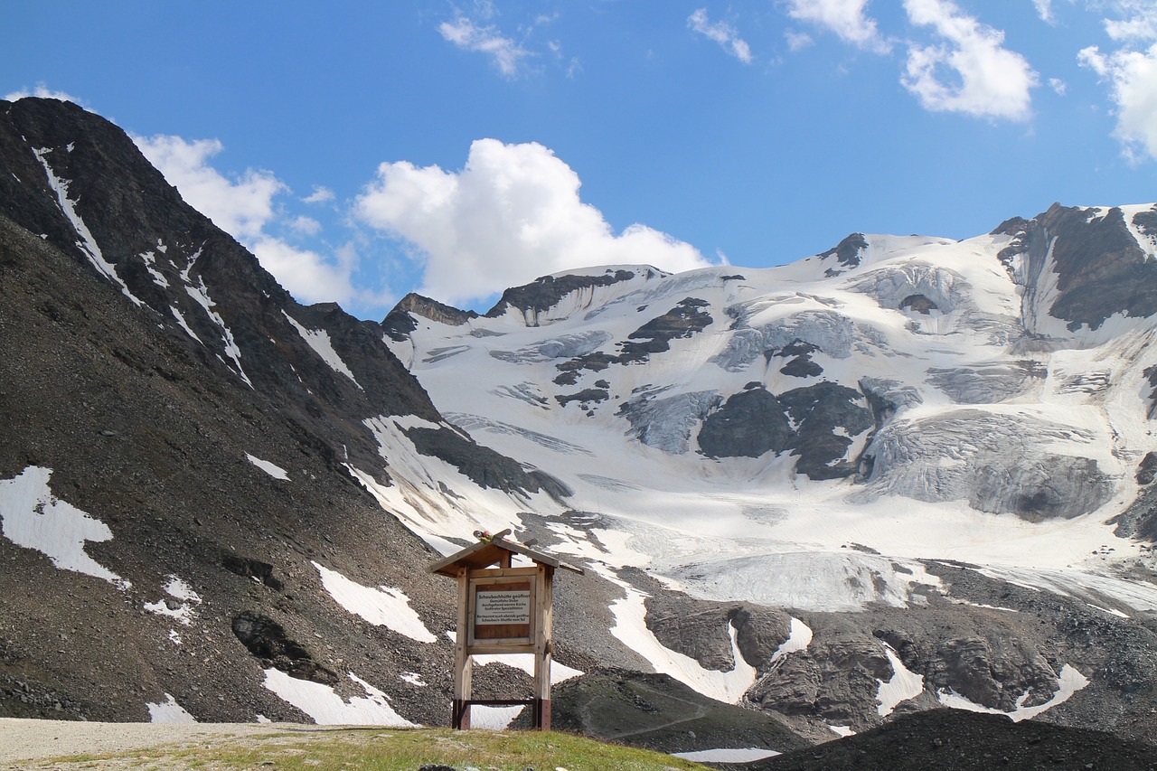 mountains alpine mountain landscape free photo