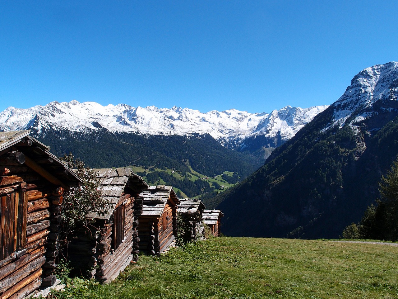 mountains nature alpine free photo