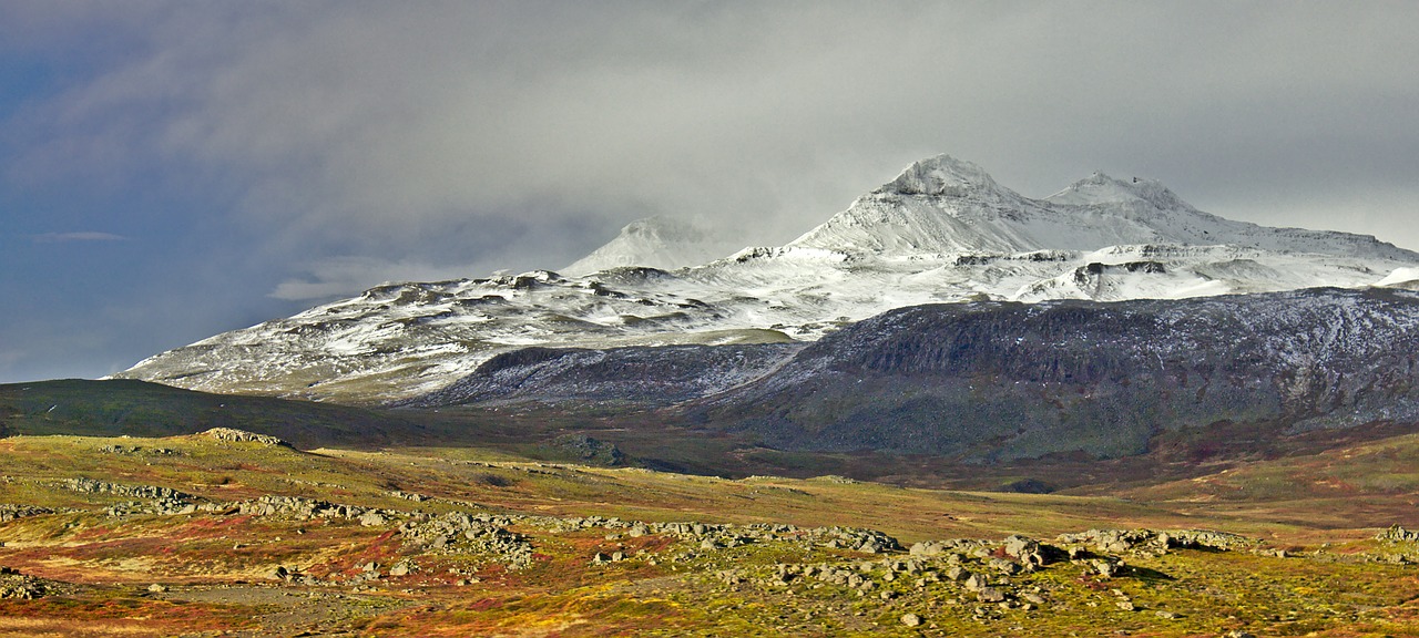 mountains snowy iceland free photo