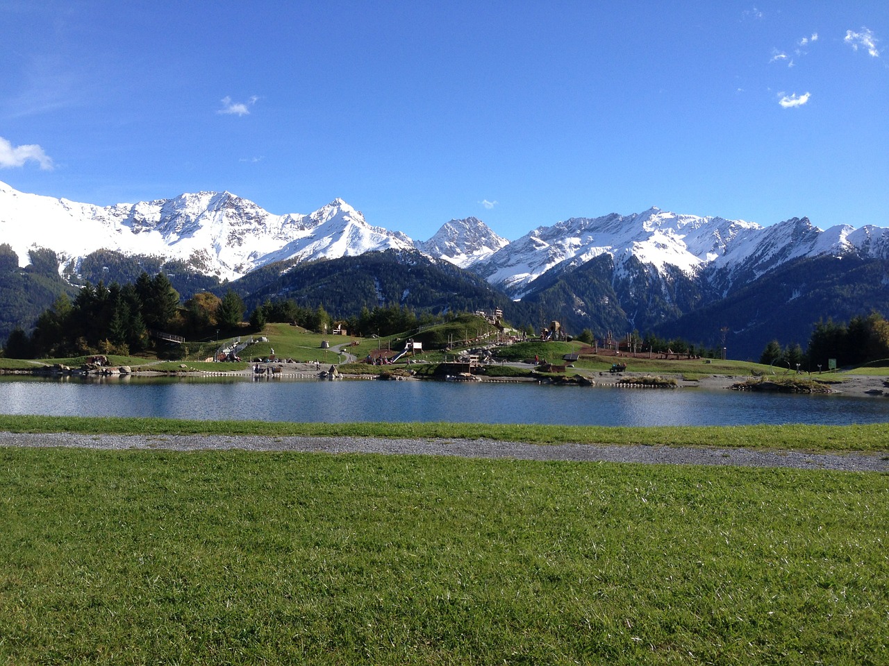 mountains lake snow free photo