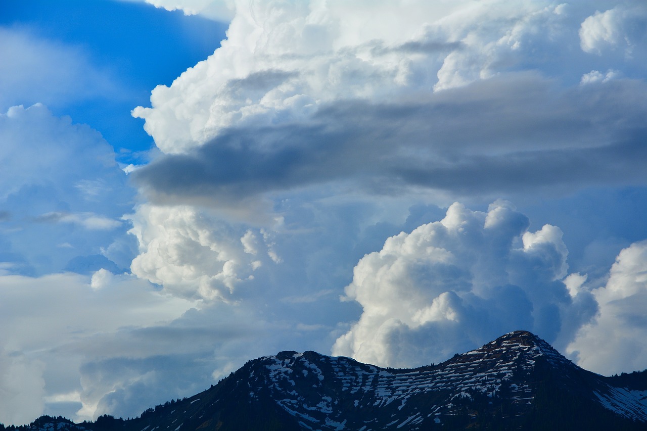 mountains mountain peaks sky free photo