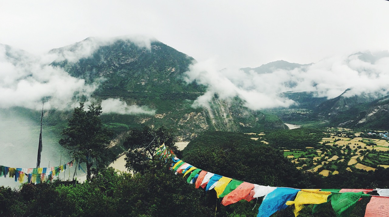 mountains landscape highlands free photo