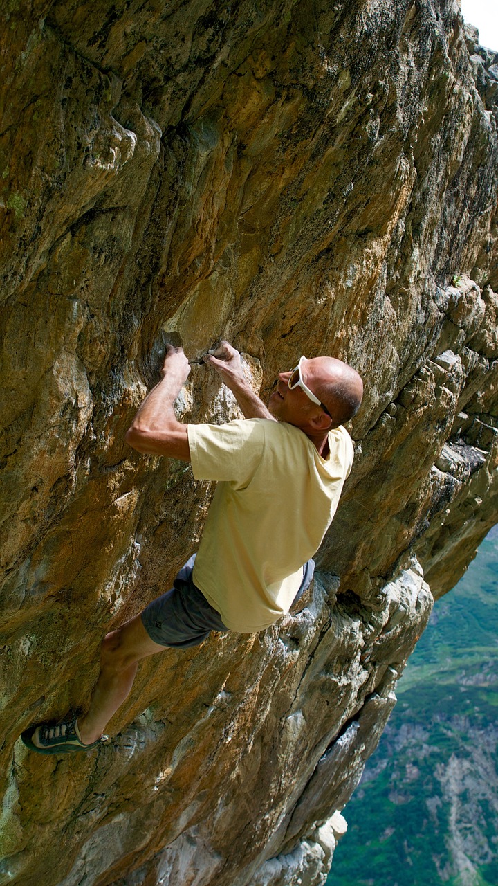 mountains rock rock wall free photo