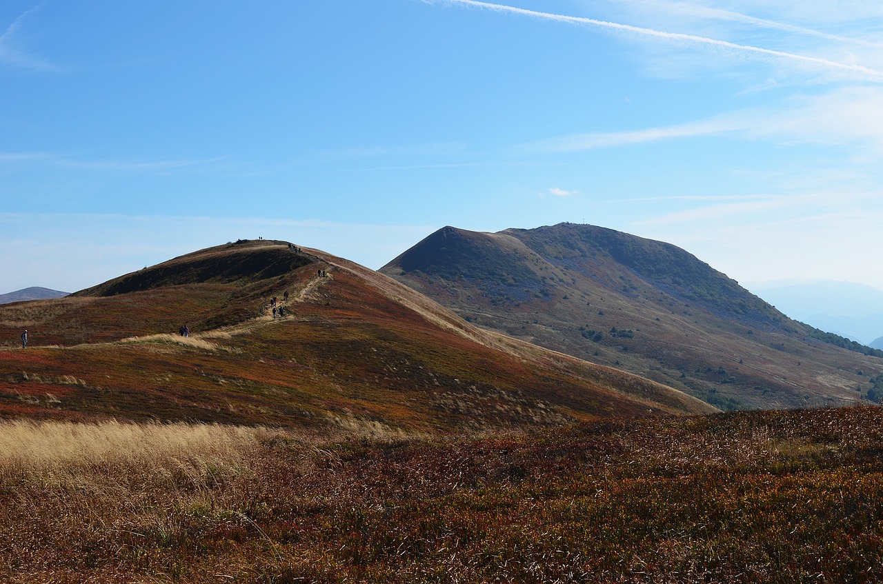 mountains landscape view free photo