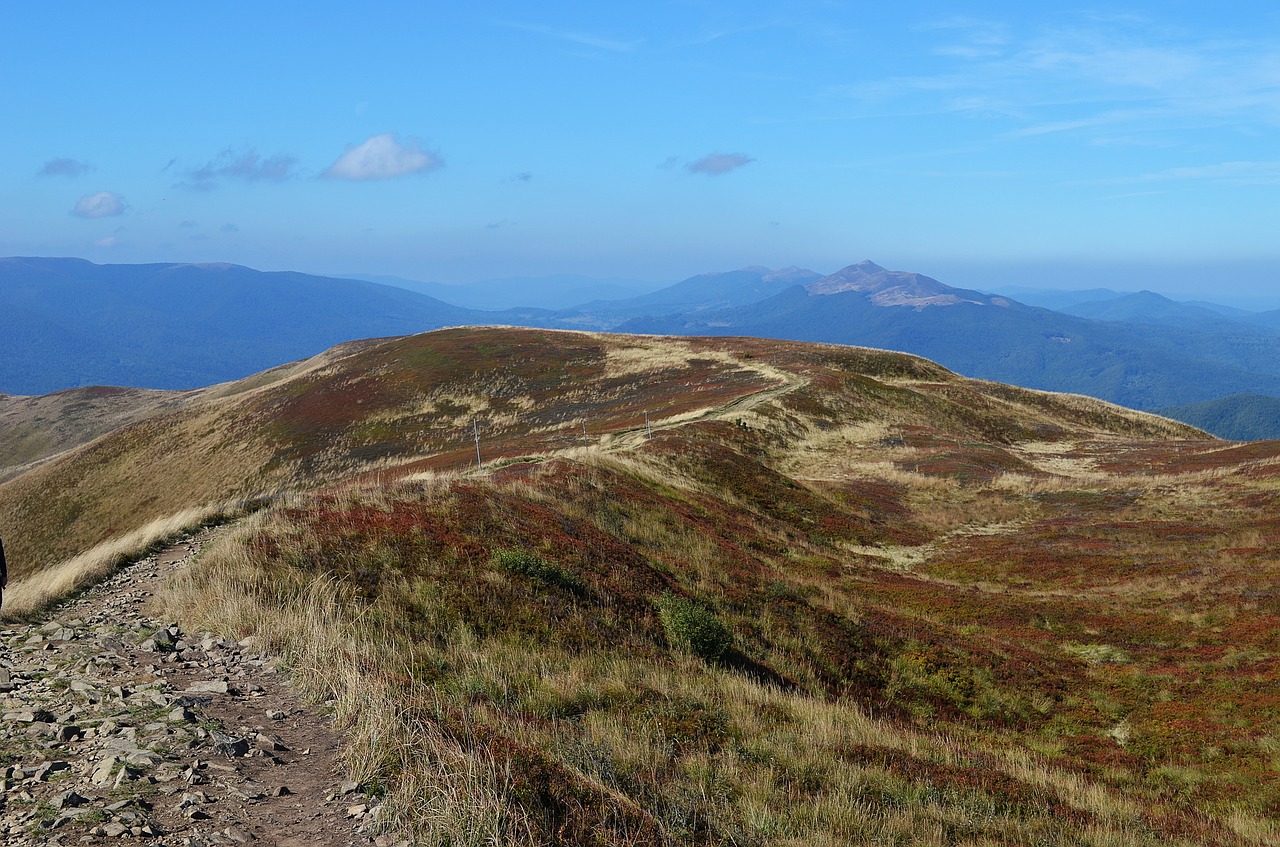 mountains landscape view free photo