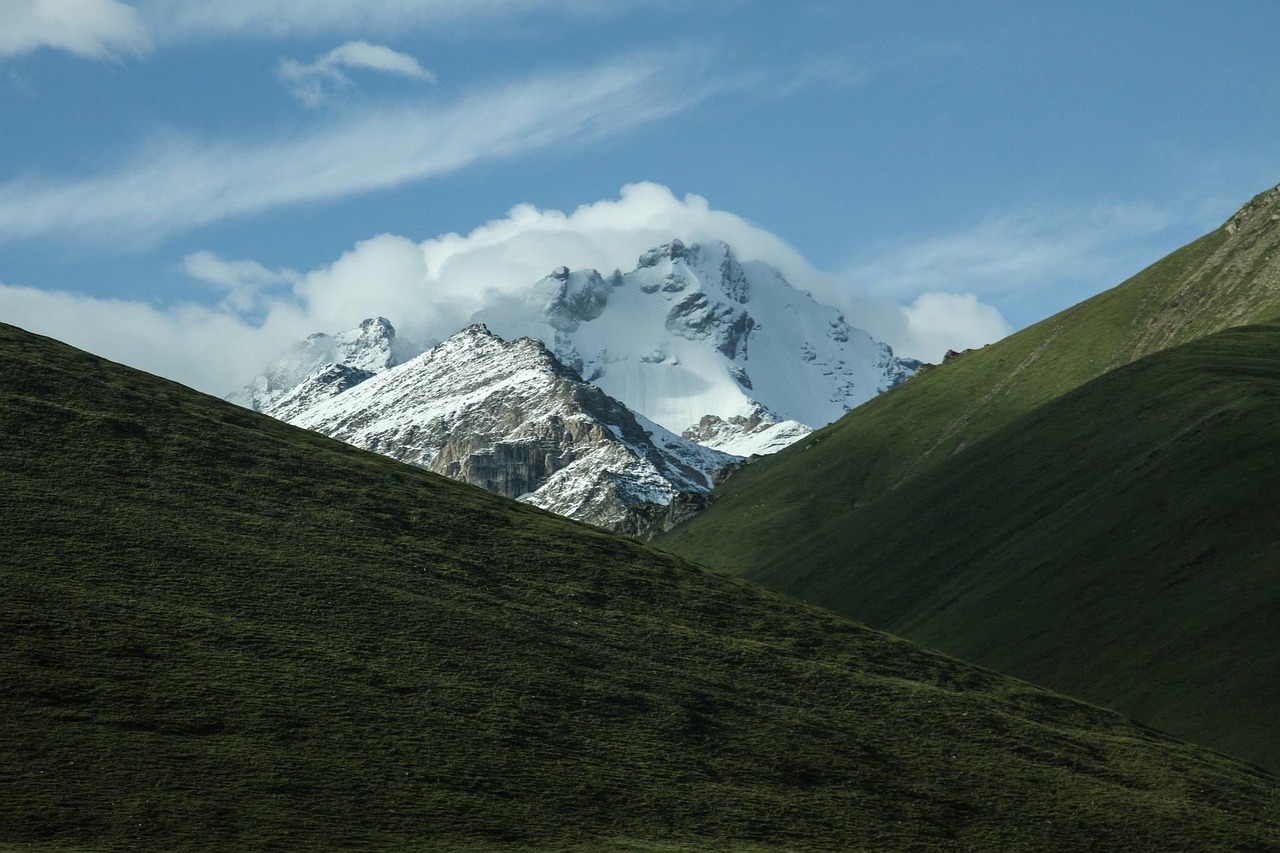 mountains landscape snow mountain free photo